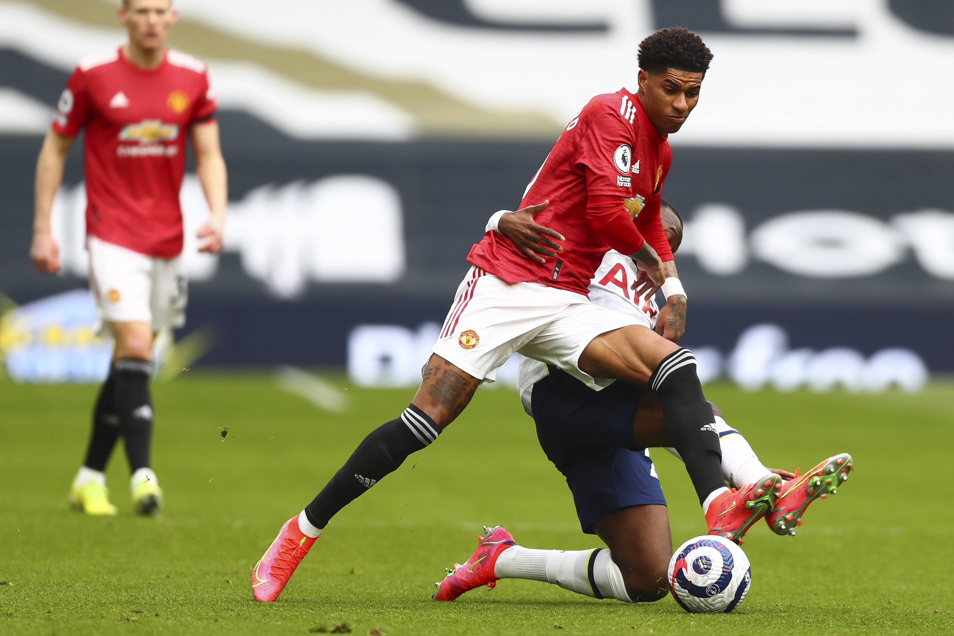 功绝非偶然 功绝非偶然